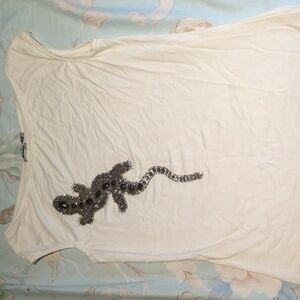 Cream Top with Beaded Gecko Design